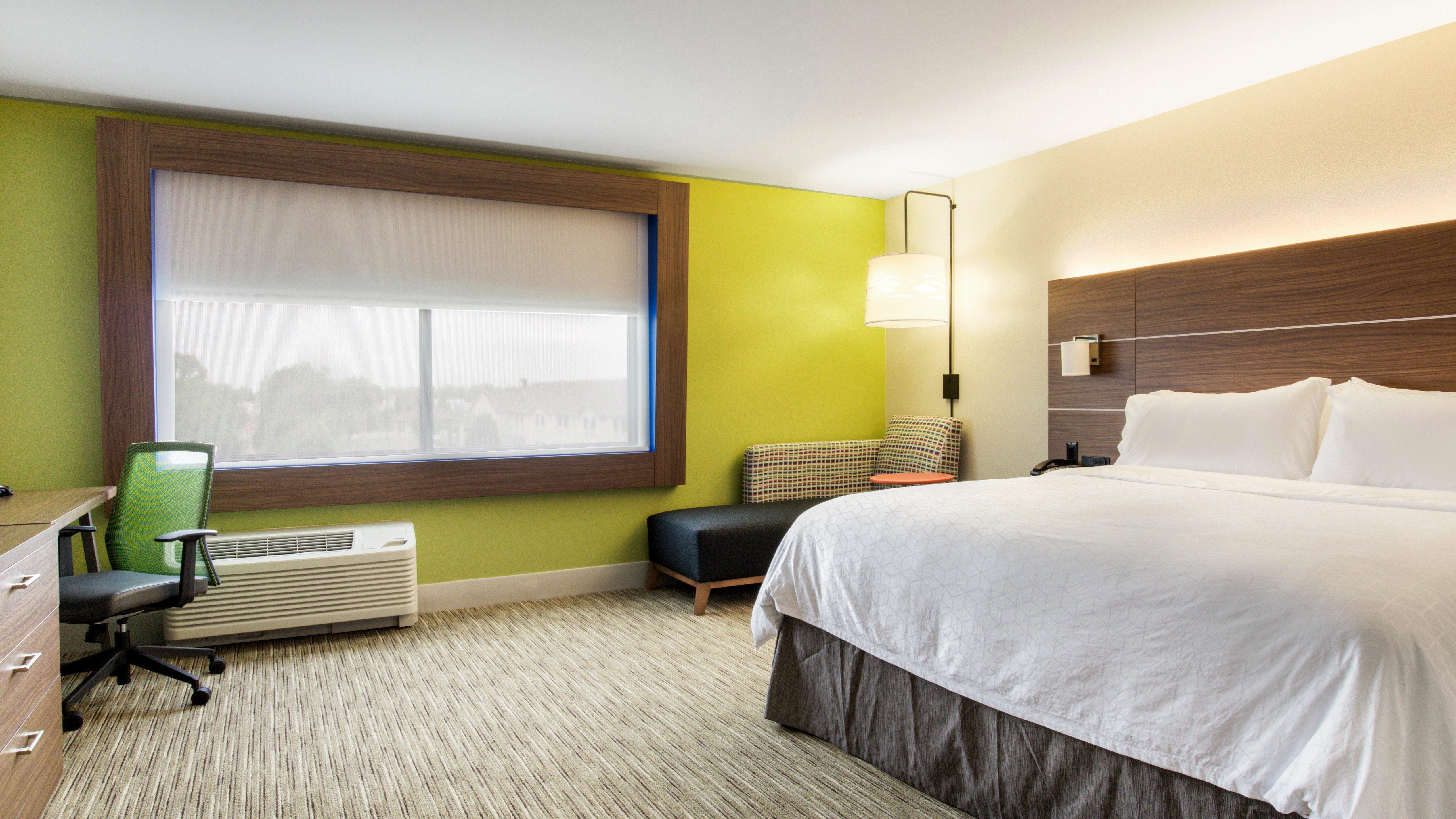 Holiday Inn Express & Suites Racine By Ihg Exterior photo