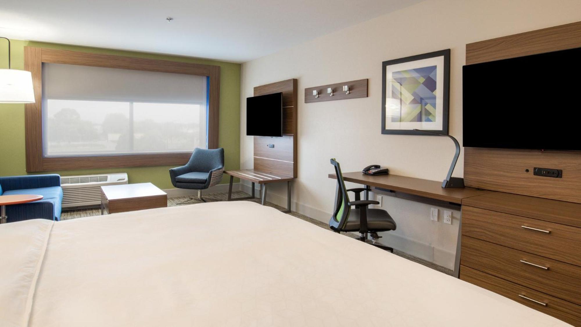 Holiday Inn Express & Suites Racine By Ihg Exterior photo
