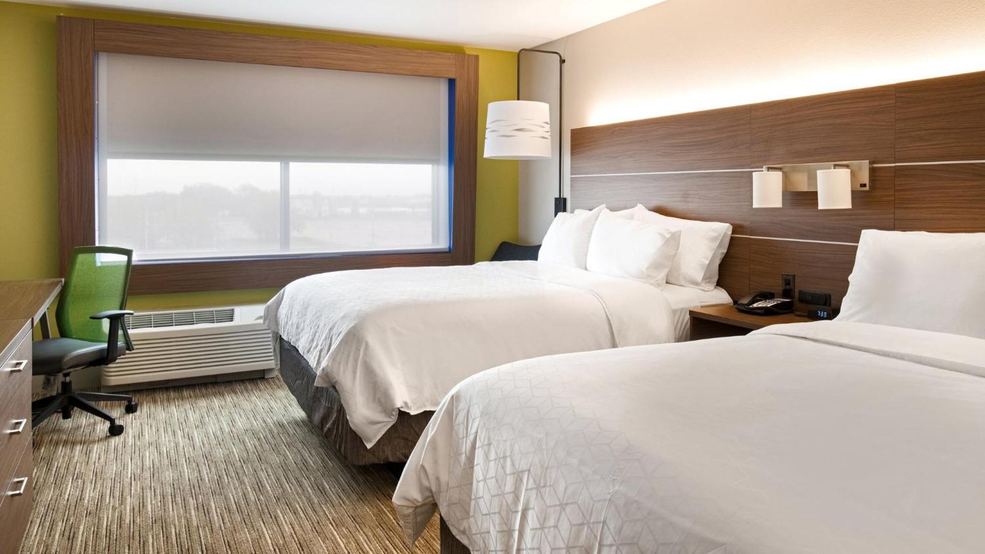 Holiday Inn Express & Suites Racine By Ihg Exterior photo